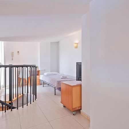 Apartamentos Velor カステルデフェルス エクステリア 写真