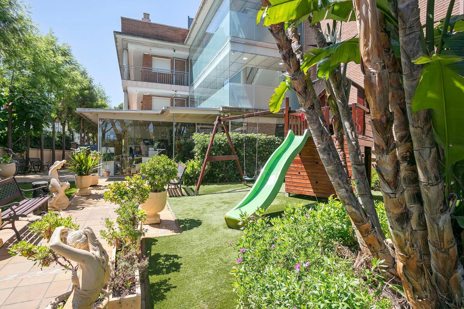 Apartamentos Velor カステルデフェルス エクステリア 写真